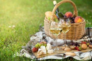 Picknickkorb mit Wein für 2 Personen Hotel Lellmann