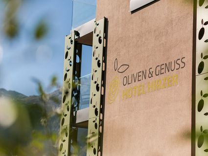 Oliven- & Genusshotel Hirzer