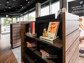 Shopping-Getaway: 2 Tage zwischen HerzoBase & Outlets