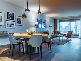 2 Tage im Radisson Blu Hotel, Frankfurt 