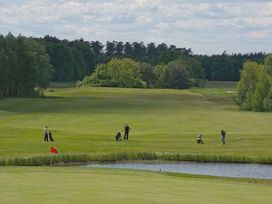 7 Tage mit HP im Golf Resort Semlin am See