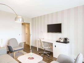 3 Tage im NH Collection Köln Mediapark mit Frühstück