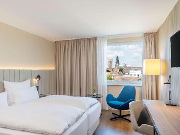 3 Tage im NH Köln Altstadt Hotel 