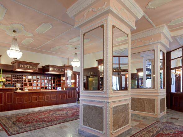 Hotel Excelsior