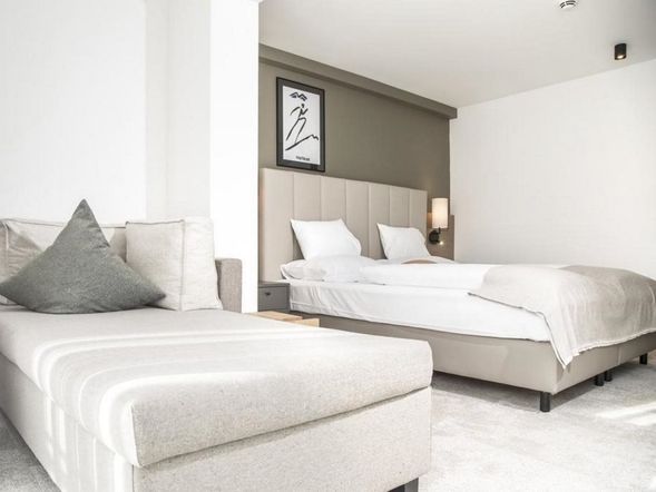 Dreibettzimmer SUPERIOR mit Balkon