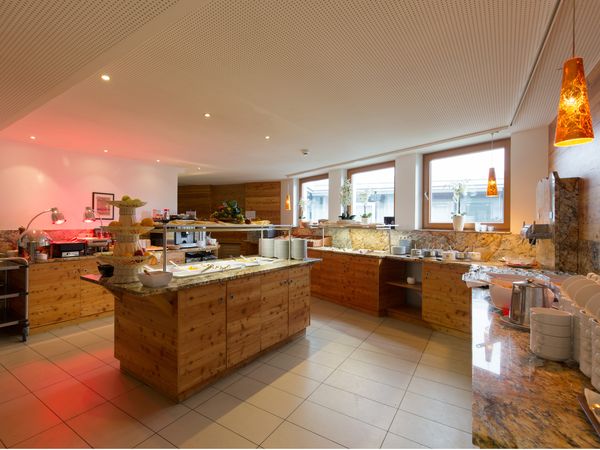 4 Tage im Hotel Bon Alpina mit HP in Igls, Tirol inkl. Halbpension