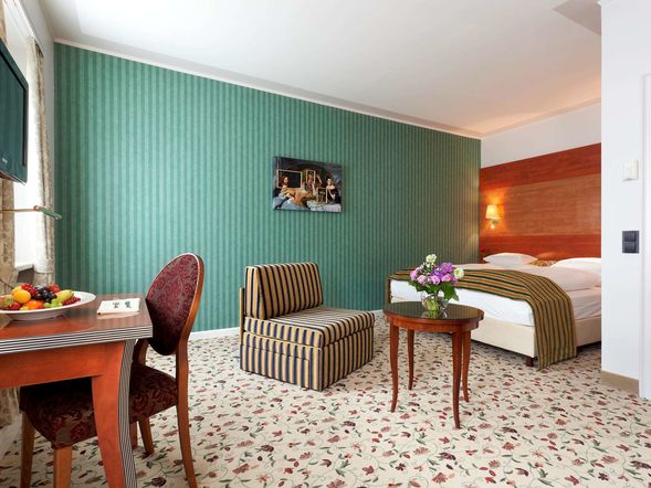 Doppelzimmer STANDARD mit Queensize Bett