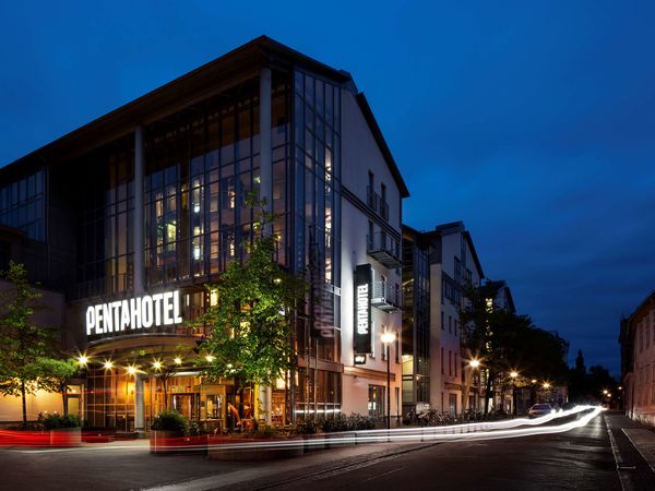 Moinsen Ostsee! 4 Tage im Pentahotel Rostock, Mecklenburg-Vorpommern inkl. Frühstück