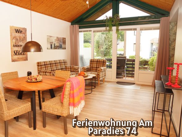 moderne Ferienwohnung am Paradies74  mit Balkon 50m²