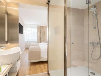 3 Tage im Hotel NH Hamburg Mitte mit Frühstück