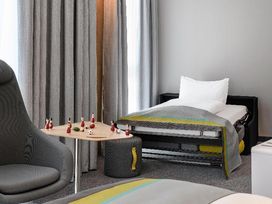 2 Tage mit Frühstück im Holiday Inn Regensburg