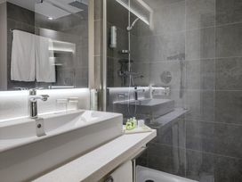 2 Tage im NH Hamburg Altona mit Frühstück