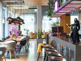 2 Tage Kurzurlaub mit Frühstück im Moxy Frankfurt Airport