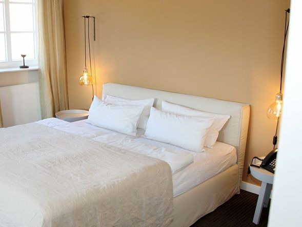 großes Doppelzimmer Rhyolith