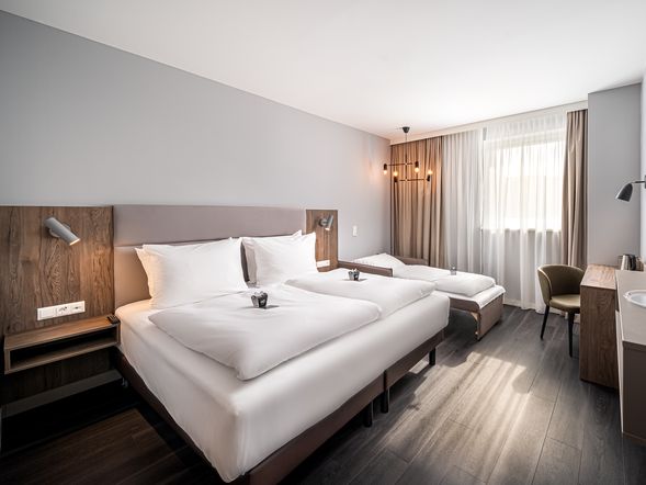Dreibettzimmer STANDARD