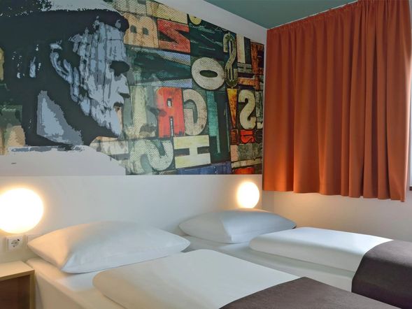 Doppelzimmer STANDARD mit zwei Einzelbetten