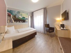 2 Tage im Attimo Hotel - Stuttgart 