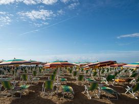 4 sonnige Tage an der Küste Italiens verbringen
