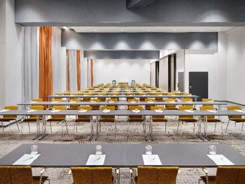 3 Tage im Holiday Inn Hamburg-HafenCity 