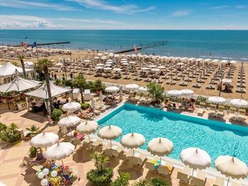 5 Tage Entspannung an Strand & Pool mit Frühstück