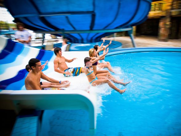 4 Tage Kurzurlaub mit HP im Aquaworld Resort Budapest