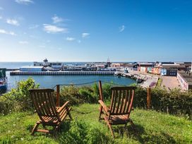 Im Kindergarten der Kegelrobben: 4 Tage Helgoland erleben