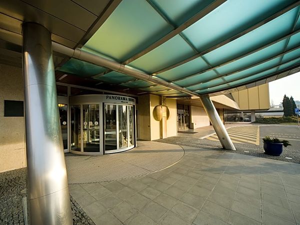 Städte- und Wellnessreise über den Dächern Prags in Prag (Praha) Halbpension