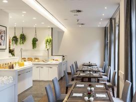4 Tage im NH Collection Hamburg City 