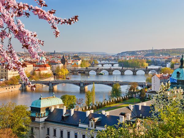 Prag zu Land und zu Wasser – 4 Tage Hotel Expo in Prag (Praha) inkl. Frühstück