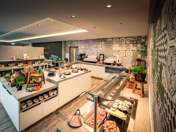 LOGINN Hotel Stuttgart Zuffenhausen