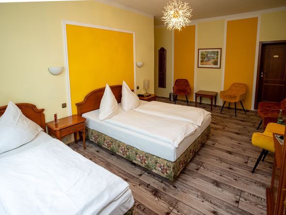 Dreibettzimmer