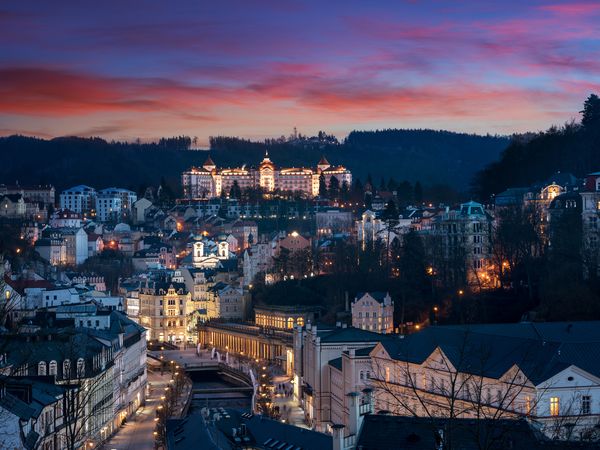 Relaxen und Wohlfühlen in Karlsbad – 2 Nächte in Karlsbad (Karlovy Vary), Karlsbad (Karlovarský kraj) Halbpension