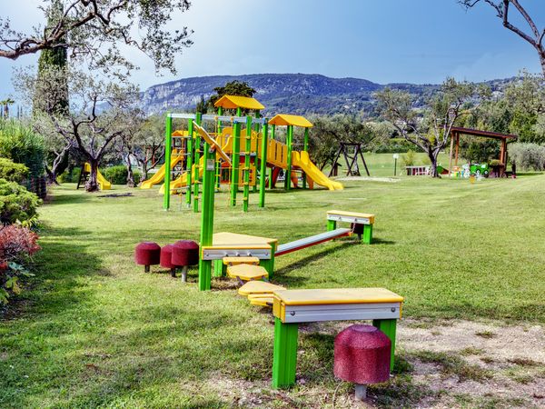 Wundervoller Familienurlaub am Gardasee - 8 Tage Poiano Garda Resort Hotel, Venetien inkl. Frühstück