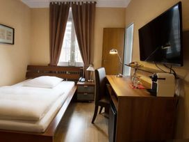 3 Tage Kurzurlaub mit Frühstück im Stadthotel Julich
