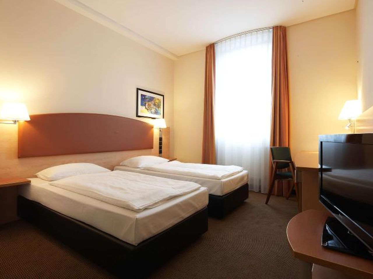 8 Tage die Haupstadt entdecken mit Frühstück
