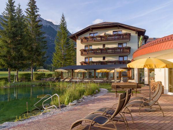 3 Tage Freundinnentage in Tirol inkl. Massage & 4-Gang Abendmenü in Leutasch inkl. Halbpension Plus