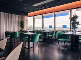 3 Tage im INNSIDE by Malia Düsseldorf Hafen genießen