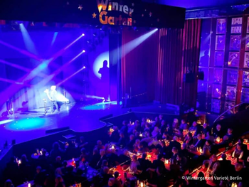 DISCO - Acrobatics, Dinner & Dance im Wintergarten Varieté Berlin mit Ticket und Hotel