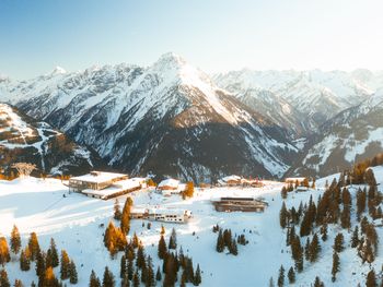 Winterurlaub in den Tiroler Bergen