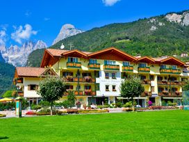 Sonne, See & Dolomiten – 4 Tage Urlaub pur