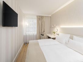 2 Tage im Hotel NH Hamburg Mitte mit Frühstück