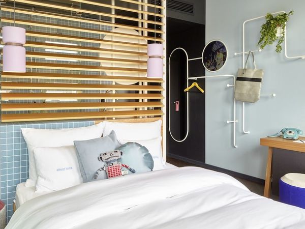 4 Tage im stylischen 25hours Hotel The Circle in Köln Nur Übernachtung