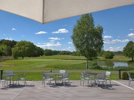 7 Tage mit HP im Golf Resort Semlin am See