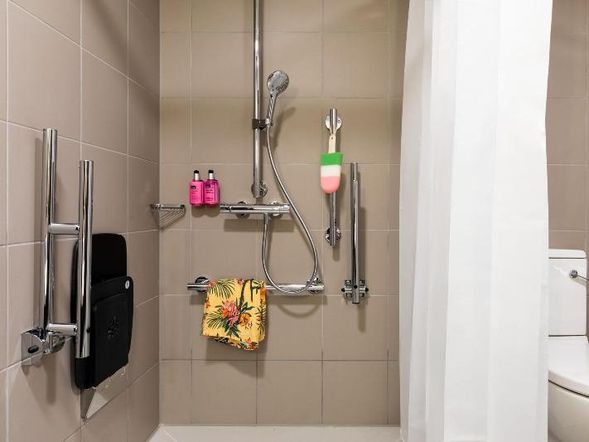 MOXY by Marriott Berlin Ostbahnhof