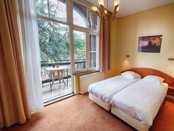 Standard-Doppelzimmer mit Balkon