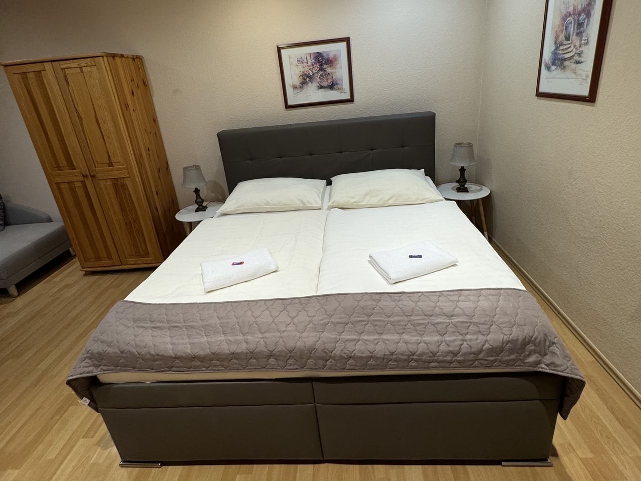 Dreibettzimmer mit Zustellbett