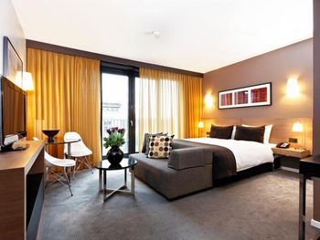 2 Tage im Adina Apartment Hotel 