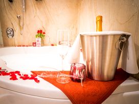 Suite-Weekend an der Elbe mit 4-Gang-Abendessen