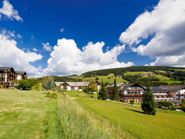 Raus aus der Stadt | 4 Tage Auszeit inkl. Lurgrotte in Semriach, Steiermark inkl. Halbpension