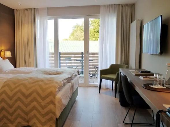 Doppelzimmer SUPERIOR mit Kingsize Bett